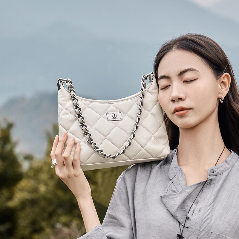 

2025 New Genuine Leather Fashion Women s Bag Niche High-End Quilted Chain Bag Commuter Chain Underarm Bag Crossbody Bag Upper Width23CM*Lower Wid бежевий
