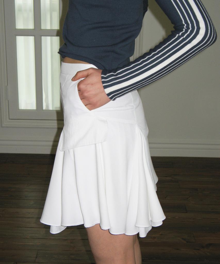 Sinun Frill Layered Skirt (White)