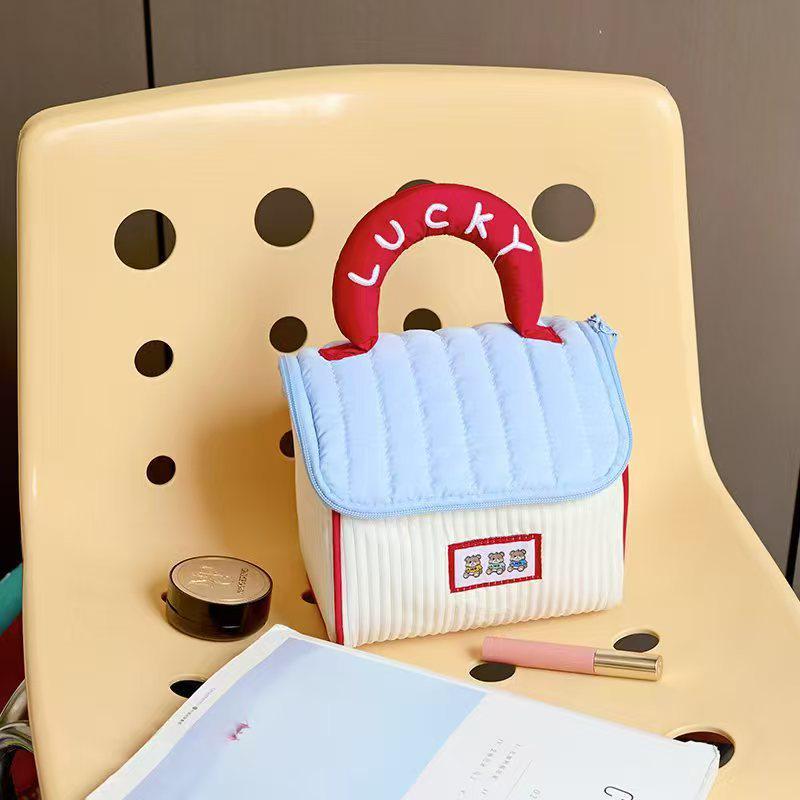 

Korean Style Cute Cartoon Portable Makeup Bag - Large Capacity Cosmetic and Toiletry Organizer 18 x 15 x 18