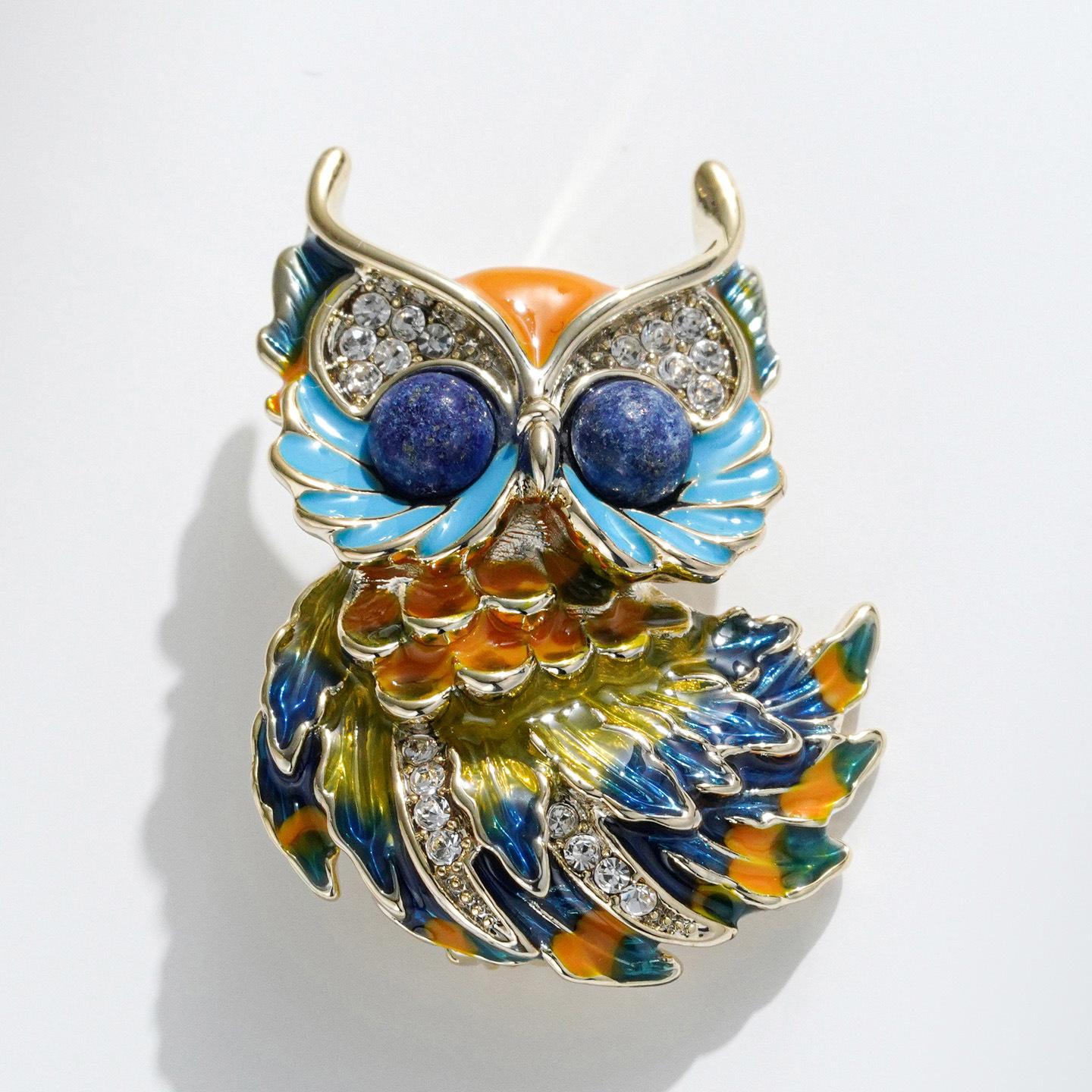 Exquisite Enamel Owl Brooch with Zirconia Accents