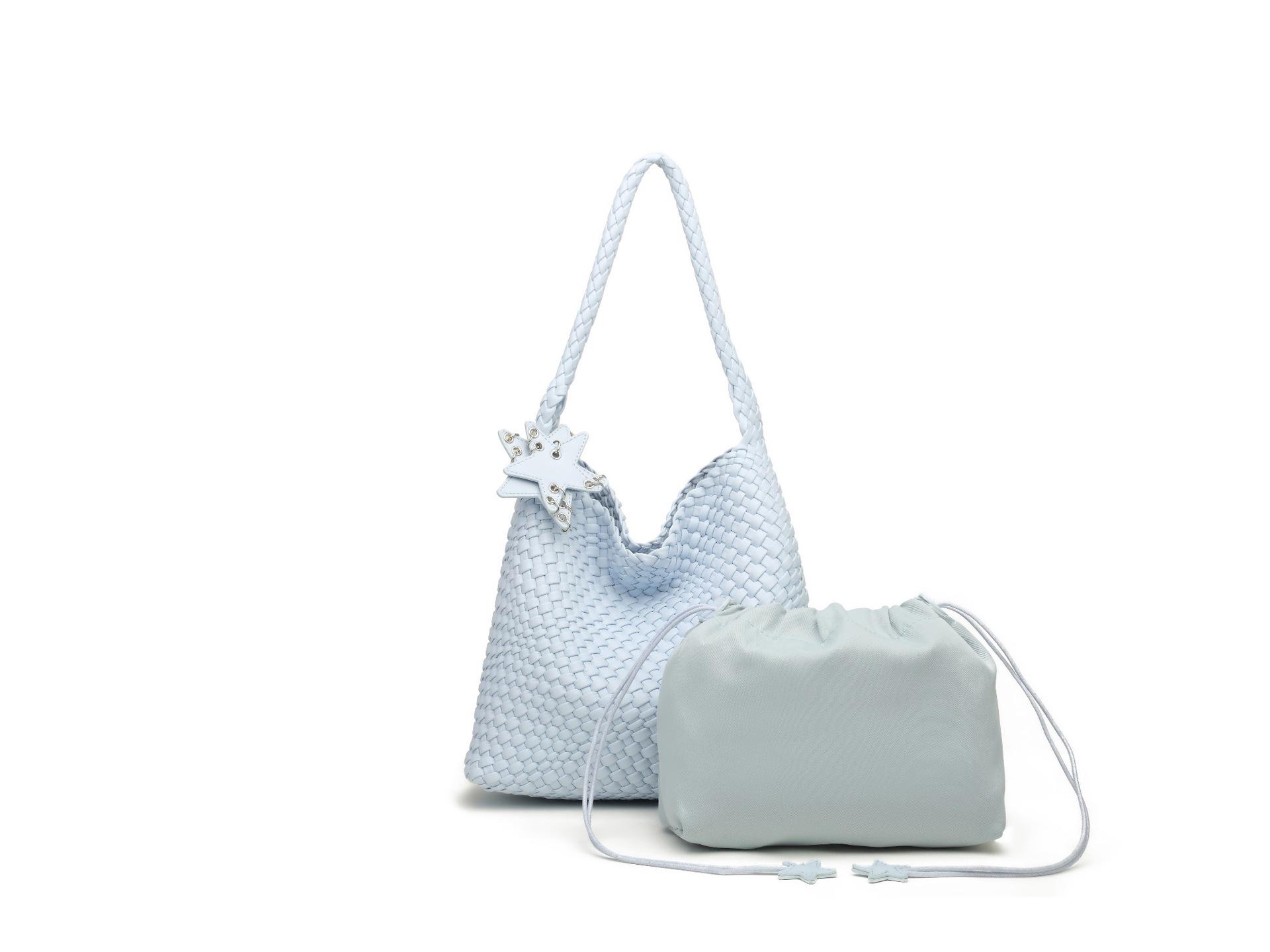 

Medium-sized Handmade Woven Tote Bag - Women s Large Capacity Handbag, Shoulder Bag & Underarm Bucket Bag in Gun Style 30cm x 11cm x 29cm