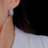 Neuer Goldfarbener Auffälliger Kuppel-Wassertropfen-Ohrring für Damen Trendige Glänzende Dicke Zirkonia-Eingefasste Tropfen-Creolen Ohrringe Schmuck