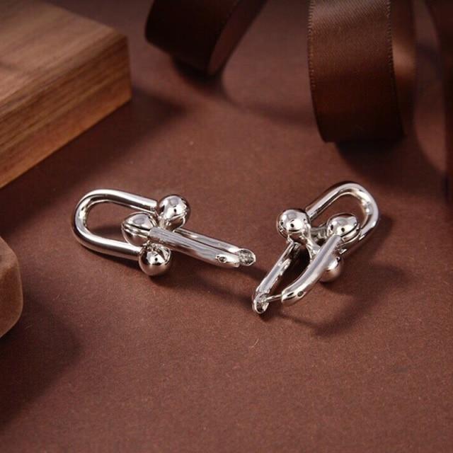 

Кольцо с драгоценным камнем муассанитом огранки «Принцесса» на годовщину с ювелирным изделием высокого качества из стерлингового серебра