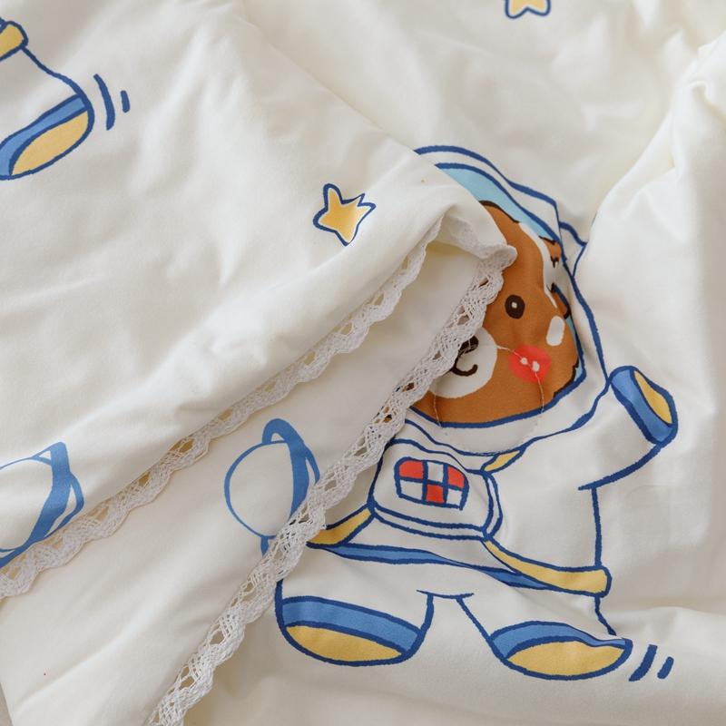 Cartoon Space Bear Rocket Pattern Summer Quilt Skin-friendly Comfortable Air Conditioning Quilted Quilt for Kids Boys Girls