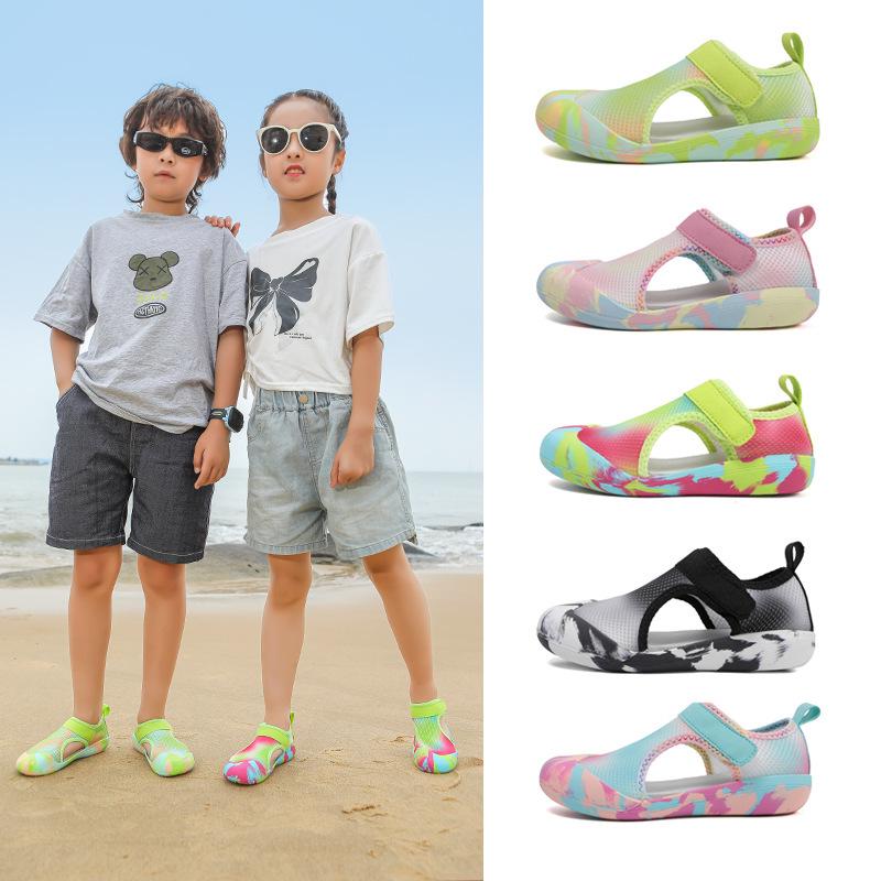 Kids  Quick-Dry Non-Slip Beach & Swim Shoes for Men & Women 35