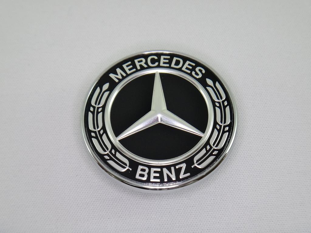 Mercedes Benz Genuine Front Grill Emblem Gloss Black Laurel Wreath