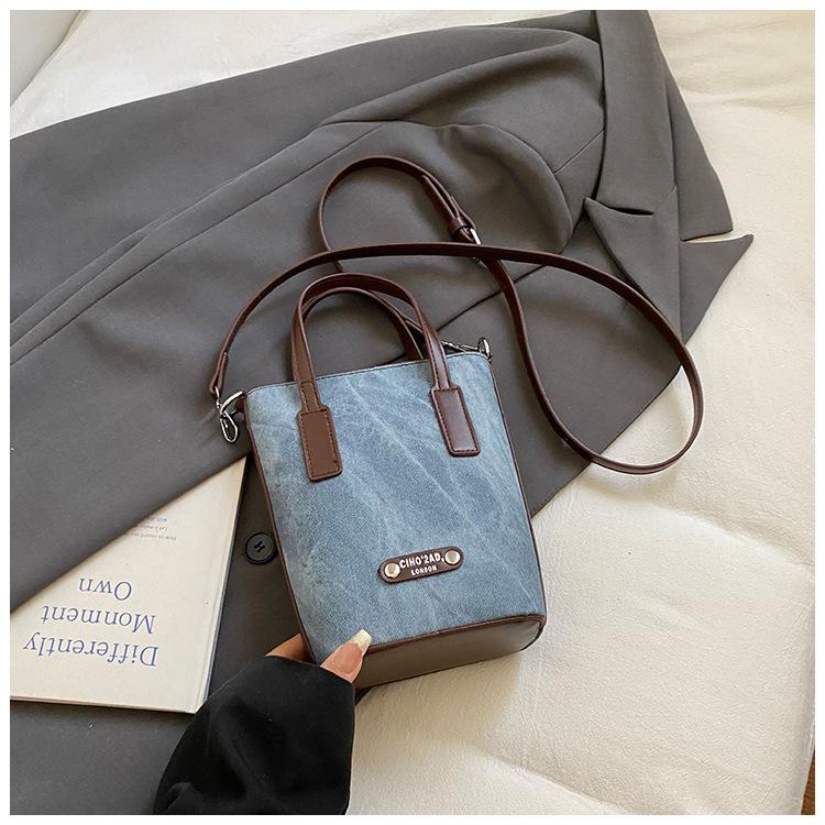 

Today s popular bags, new autumn and winter texture niche shoulder bags, contrasting colors, versatile messenger bucket bags