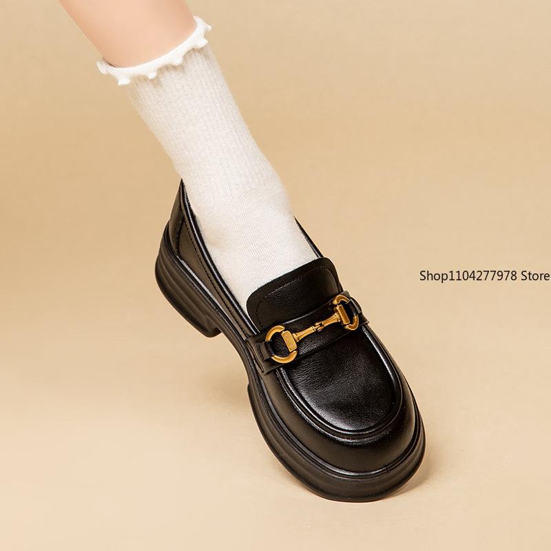 Fashion Metal Buckle British Pu Leather Loafers Women's Doudou Shoes Pumps New Korean Version Single Shoes 2025 Women's Flats