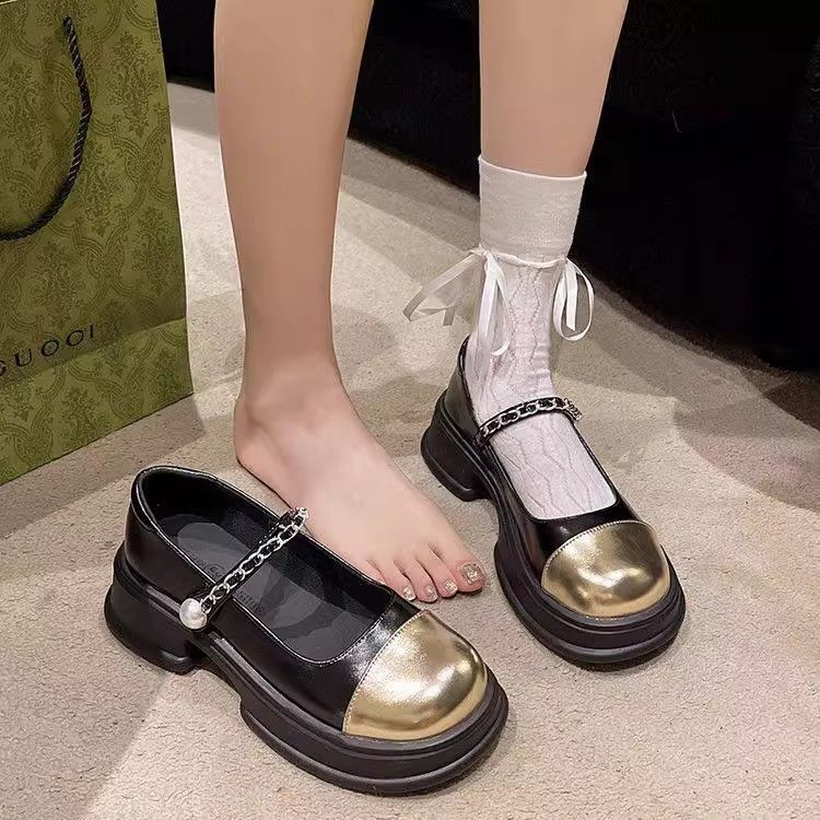 Dicker Absatz dicke Sohle vielseitige Studenten Mary Janes Einzelschuhe Damen neu Sommer schwarz mit Rock französische kleine Lederschuhe