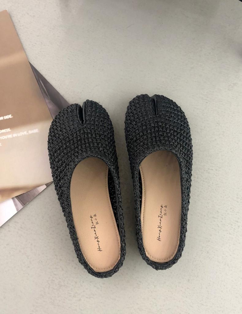 Korean version of woven cool slippers for women to wear one pedal casual round head flat bottom empty Mill shoes comfortable bag head half drag