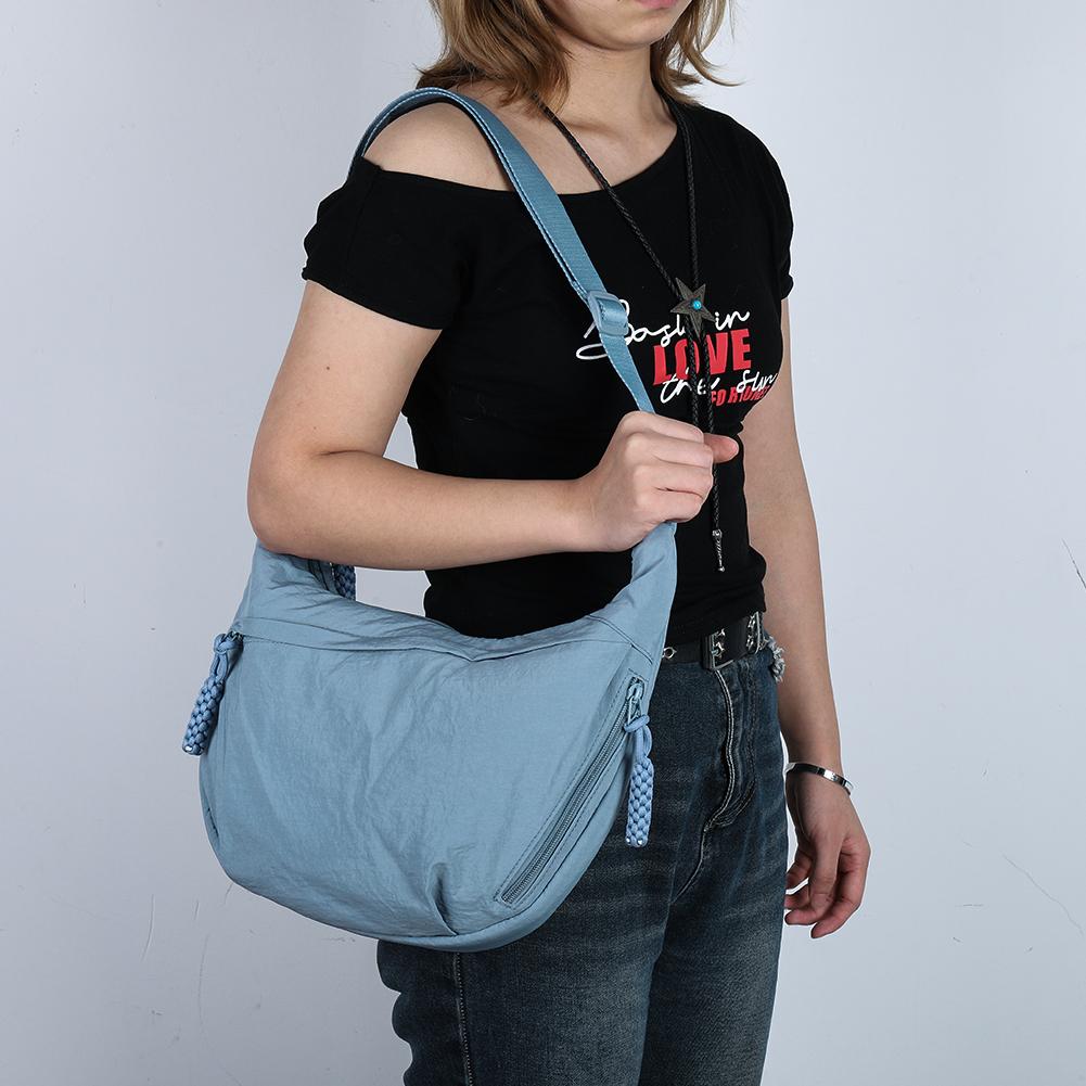 Nylon Crossbody Bag with Zipper Trendy Crescent Bag with Adjustable Strap Hobo Shoulder Bag Lightweight Shoulder Purse for Women