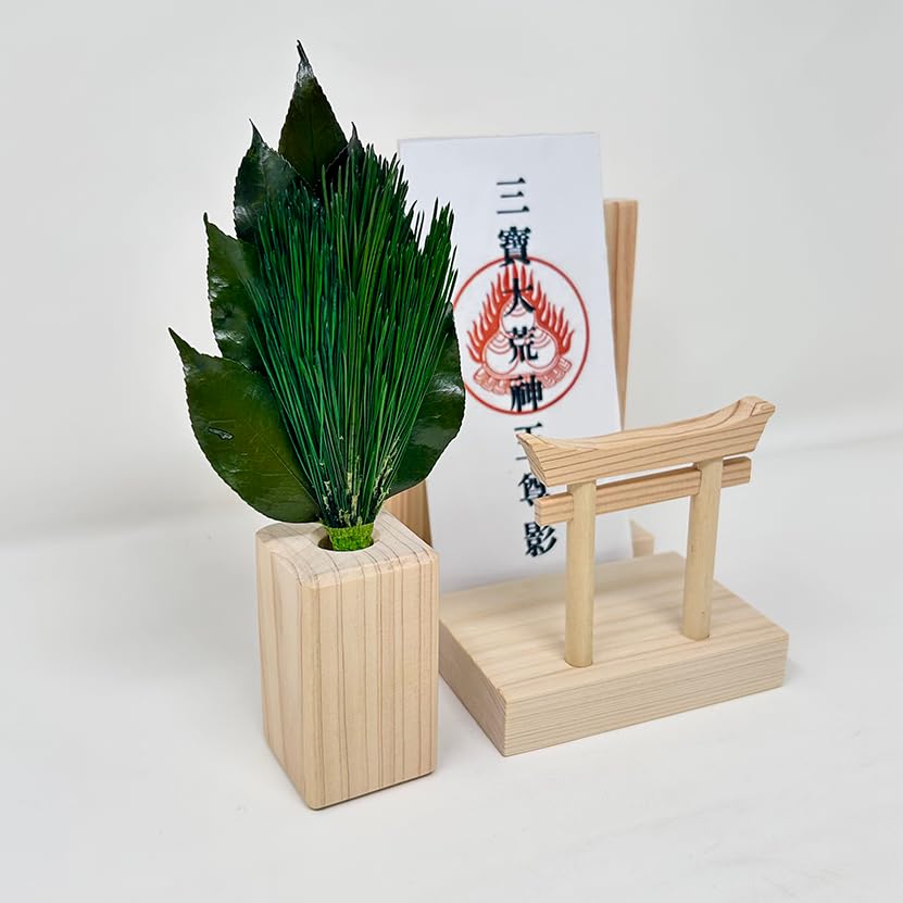 [A&K] Mini S Arajin Pine Square Stand with Torii Gate, Kamidana Set for Kitchen, Kitchen, and Stovetop God. Handmade by Artisans. Includes Torii