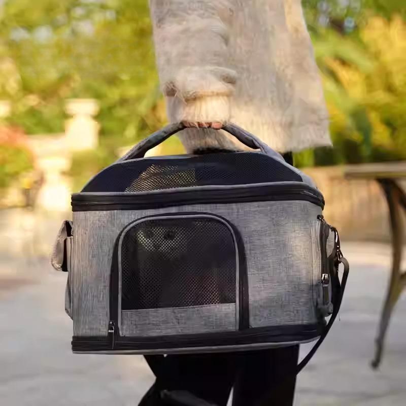 Outdoor Travel Cat Carriers Detachable Pet Handheld Backpack for Dog Pet Carriers Bags Breathable Cat Carrying Luggage Supplies