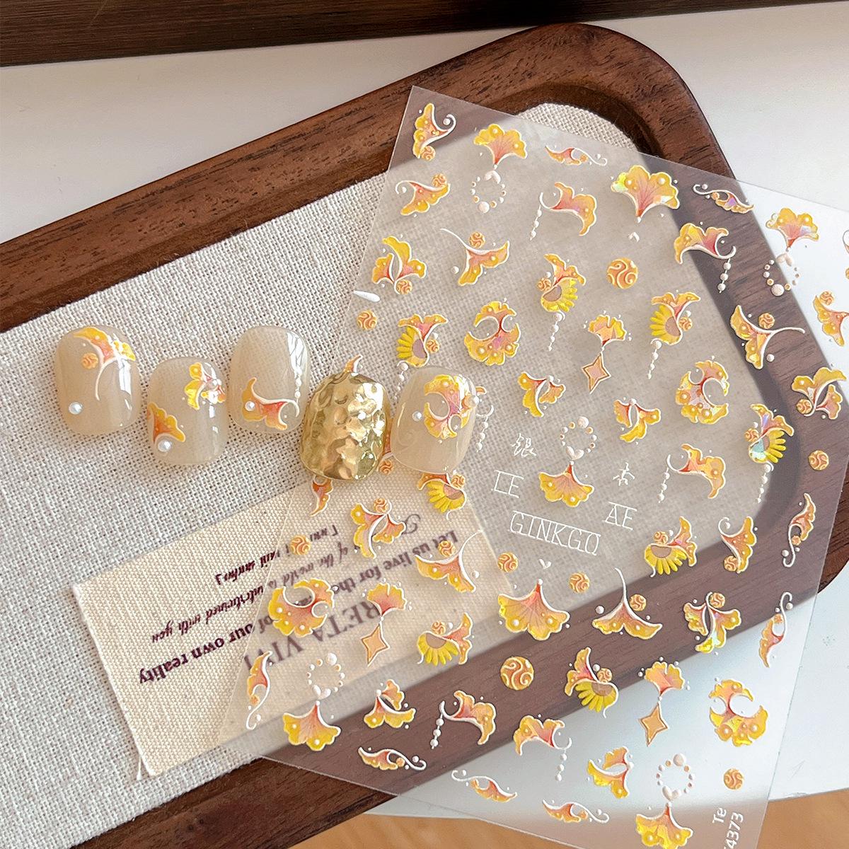 

YITU Ginkgo Nail Art Stickers: Embossed, Flashy, Self-Adhesive Decor YT4373