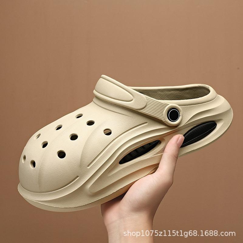 Men's summer new cool slippers non-slip, wear-resistant and deodorant thick-soled hole shoes wear casual fashion trend cool slippers