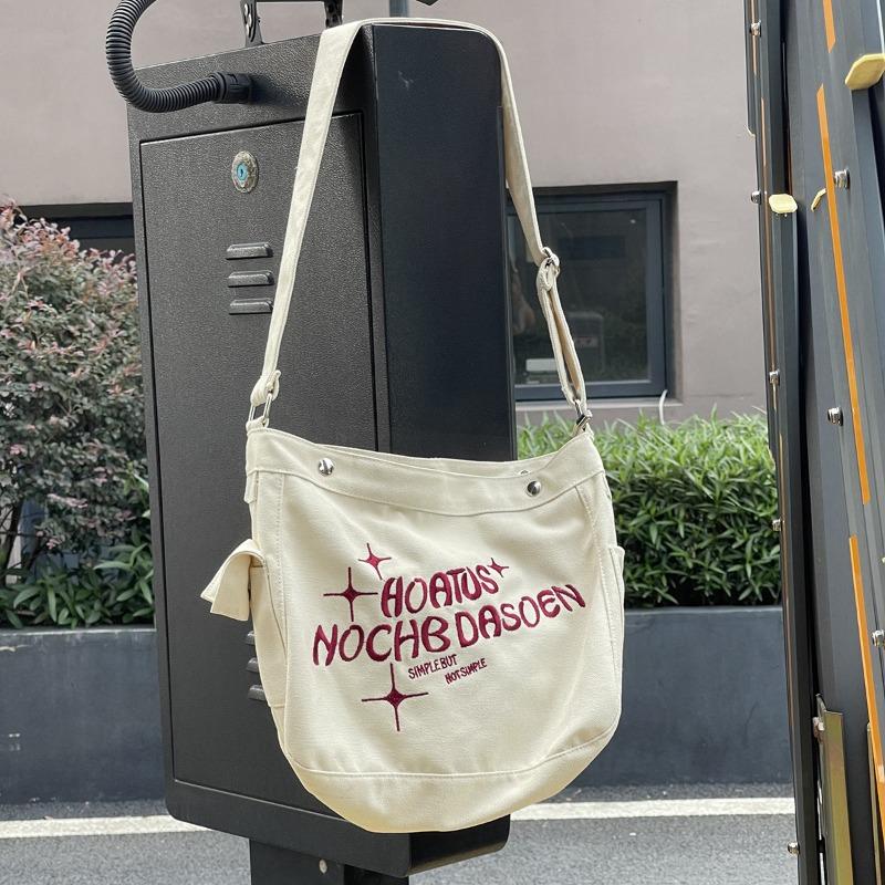 Simple Canvas Bag Large Capacity Shoulder Bag Women's Embroidered Tote Bag Bucket Bag