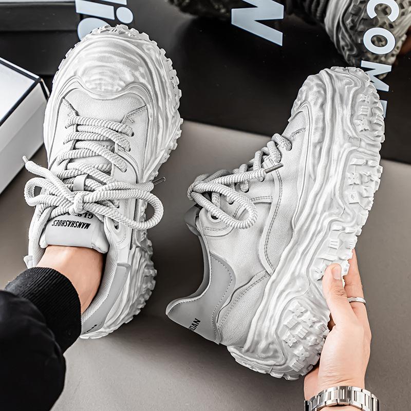 

2025 лето новые увеличивающие рост универсальные ретро трендовые повседневные туфли для подростков платформа белые туфли старые грязные туфли 44 белый