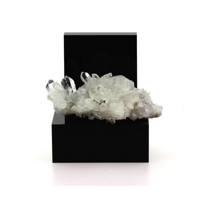 Quartz 234.2 carats