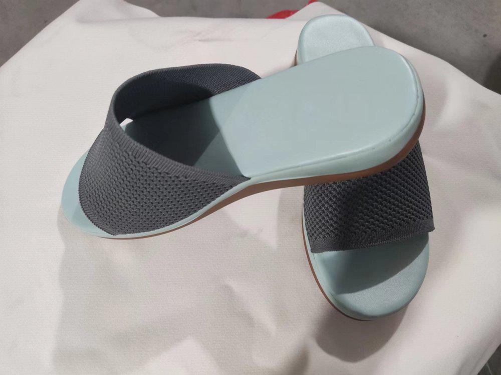 Ciabatte da Spiaggia da Donna Piattaforma Leggere con Suole Spesse in Poliuretano e Design Intrecciato Volante