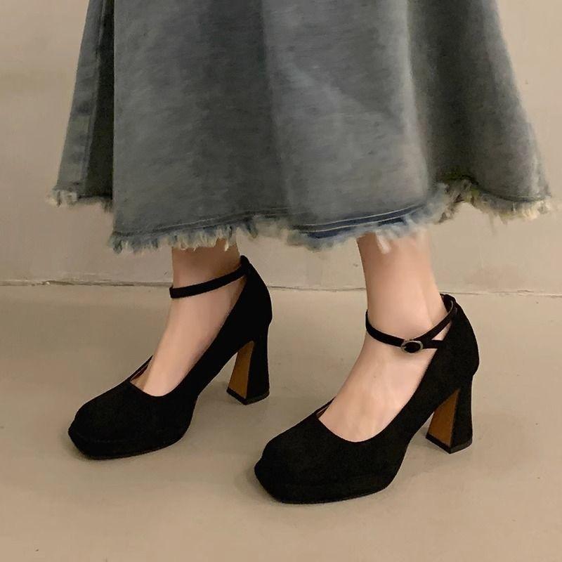 Temperament thick heel high heels women's new spring and autumn French style small man one-word buckle Mary Jane single shoes