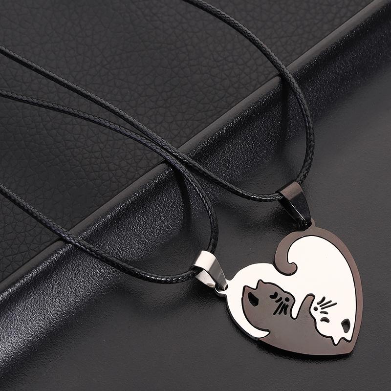 Hot Sale Stainless Steel Pet Cat Kitty Love Heart Pendant Puzzle Matching Necklace Chain For Couple Lover Valentine