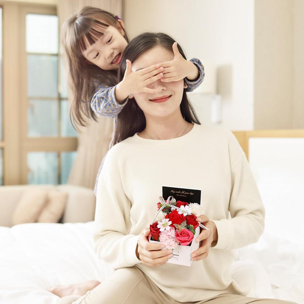 Flower Soap Flower Box Day Birthday Present Bouquet Gift Soap Flower Celebration Wedding Anniversary Gift for Women Flower Message Card Included