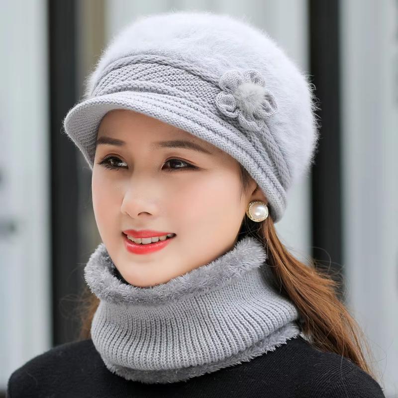 New Women Winter Hat Keep Warm Cap Add Fur Lined Hat & Scarf Warm Set Fashion Hat For Women Casual Faux Fur Flower Knitted Hat