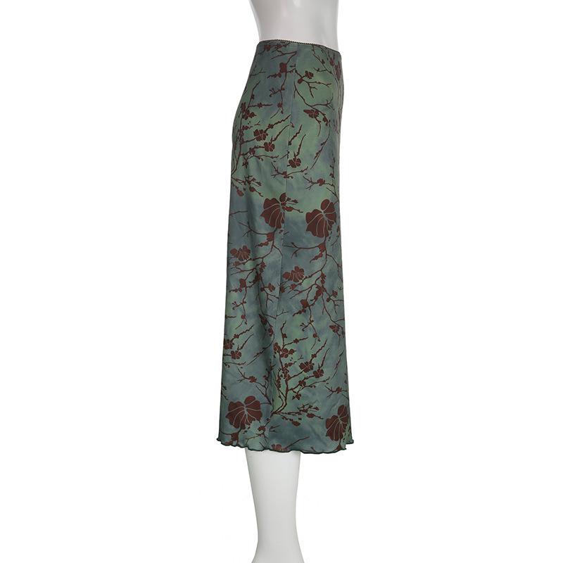 Vintage Green High-Waisted Midi Skirt: Chic, Versatile, and Skin-Brightening