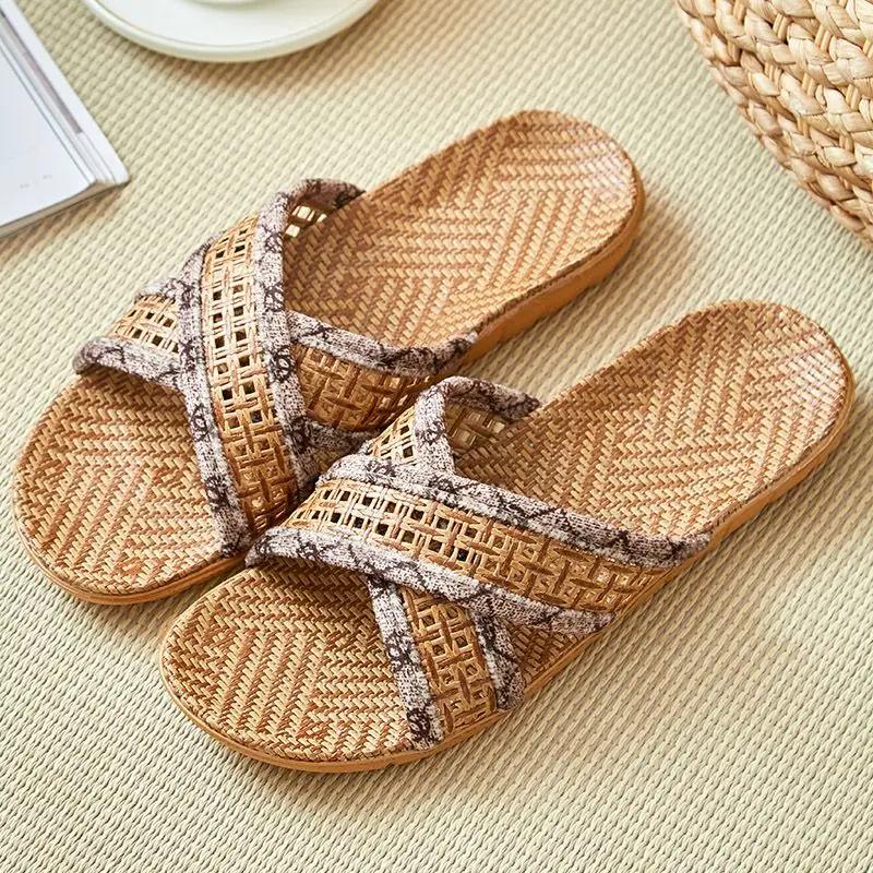 Fashion Flat Slides House Indoor Walk Around Home Male Slipper Trend 2025 Designer Luxury Pvc Summer Sale Fun Y2k Low Price Men's Shoe