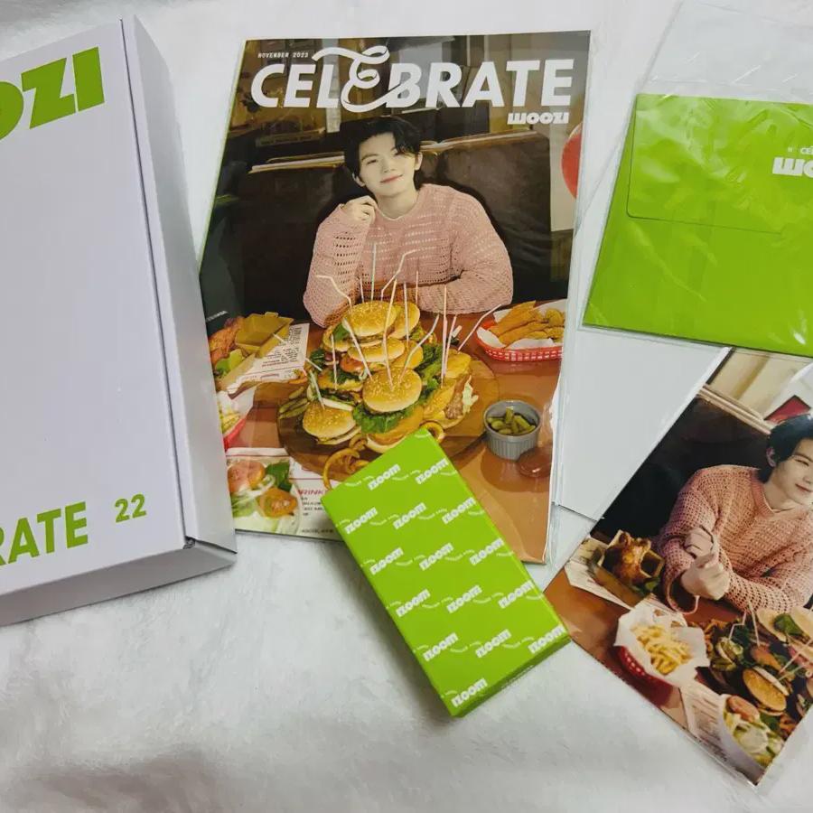 

Seventeen Woozi Birthday Box Sell