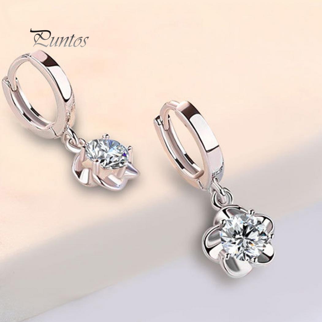 

Женские серьги в виде цветка с горным хрусталем белый