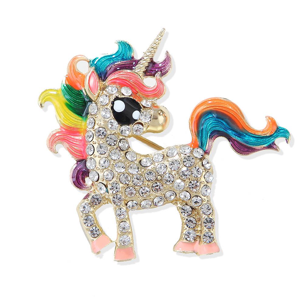 Fashion Pony Brooch Horse Inlaid Diamond Painting Oil Animal Unicorn Pin Exquisite Clothing Accessories Spot