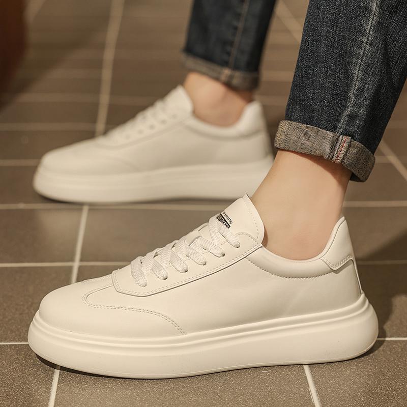 Fashion Outdoor Men Casual Shoes 2025 New Arrival Classic Mens Sneakers Lace-up Walking Shoes Leather Mens Comfortable Driving Flats