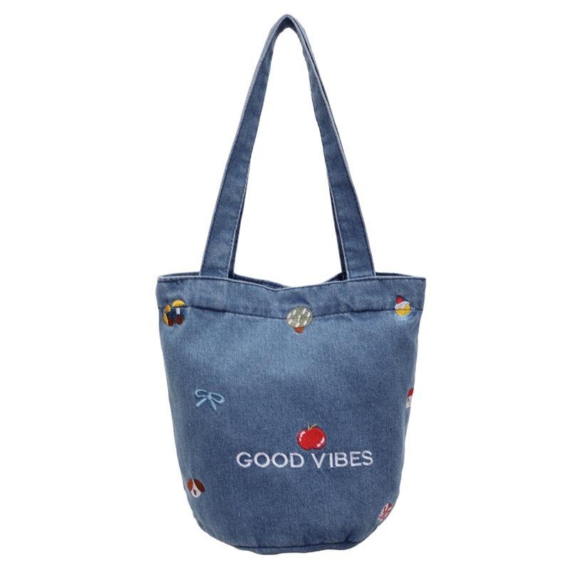 Retro Bucket Bag Large Capacity Bag Women's New Crossbody Shoulder Denim Embroidered Commuter Bucket Bag