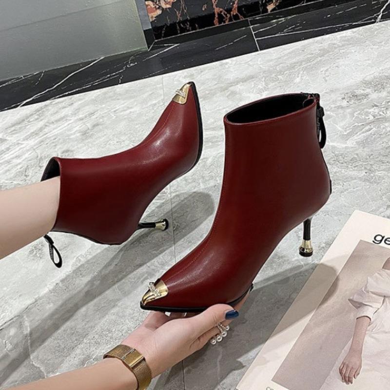 Cowhide 2025 Winter New Short Boots Women's Anti-kick Internet Celebrity High-heeled Fashion Boots Thin Heel Pointed Rhinestone Martin Boots