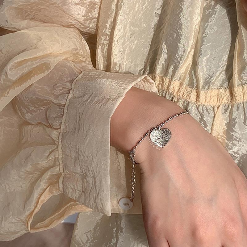 ANENJERY Dainty Frosted Love Heart Bracelet for Women Bead Chain Bracelet Jewelry Gifts Wholesale