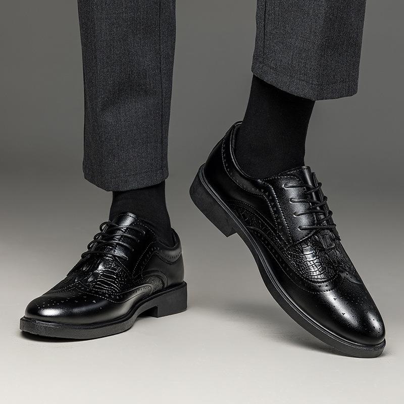 Retro Fashion Men's Leather Shoes Lace-Up Green Brock Leather Shoes Business Wedding Leather Shoes Low Top Breathable Casual Shoes