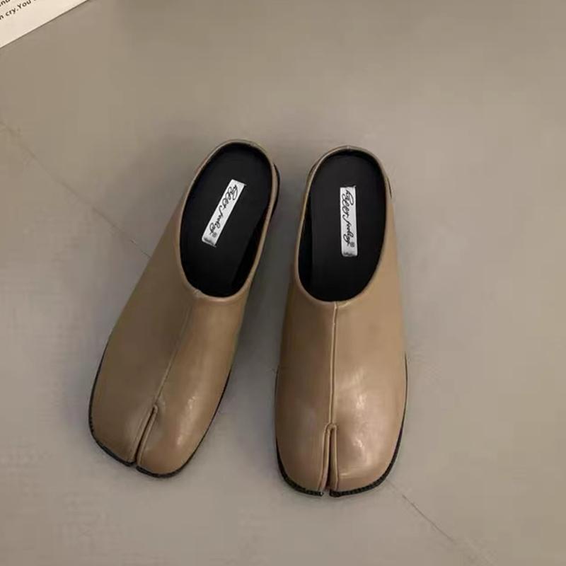 Fashion SUOJIALUN Autumn Women Flat Slipper Fashion Split Toe Slip On Mules Shoes Ladies Casual Soft Flat Heel Outdoor Slides Sandal Sho