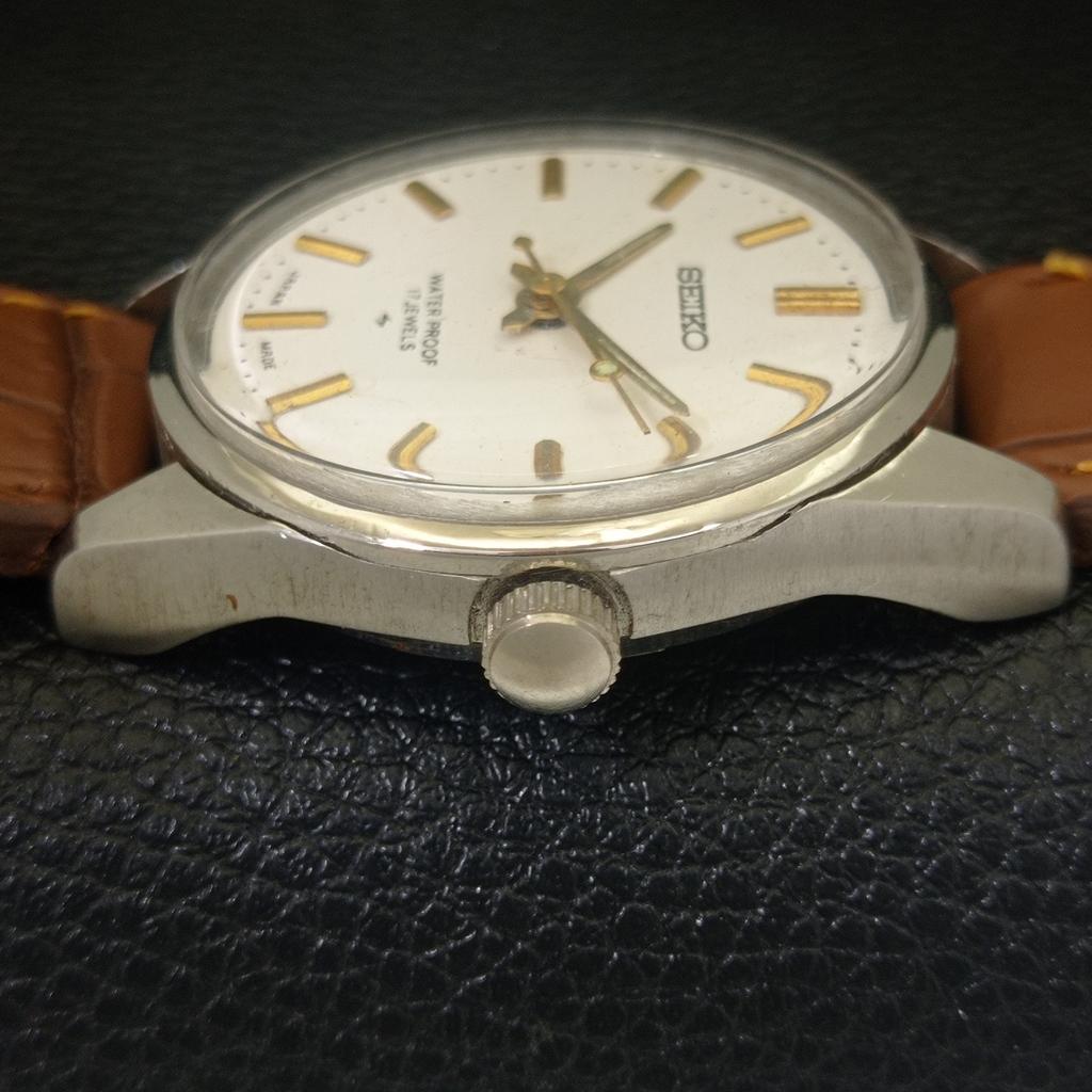 VINTAGE SEIKO HAND-WINDING 66B JAPAN MENS WHITE COLOR DIAL WATCH a703921-1 R213g-a703921