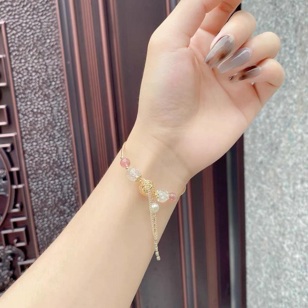 Qiaoen Exquisite Strawberry Crystal Bracelet for Women - Luxury Niche Design Beaded Jewelry, Perfect Bestie Gift