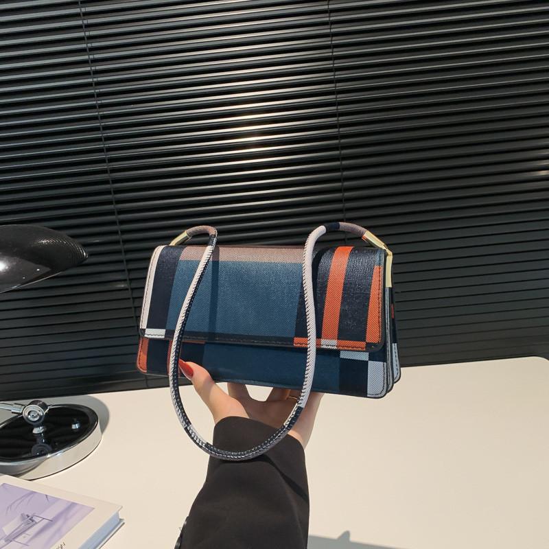 Stylish Women's Handheld Small Bag Summer New Fashionable Shoulder Bag In Elegant Colors