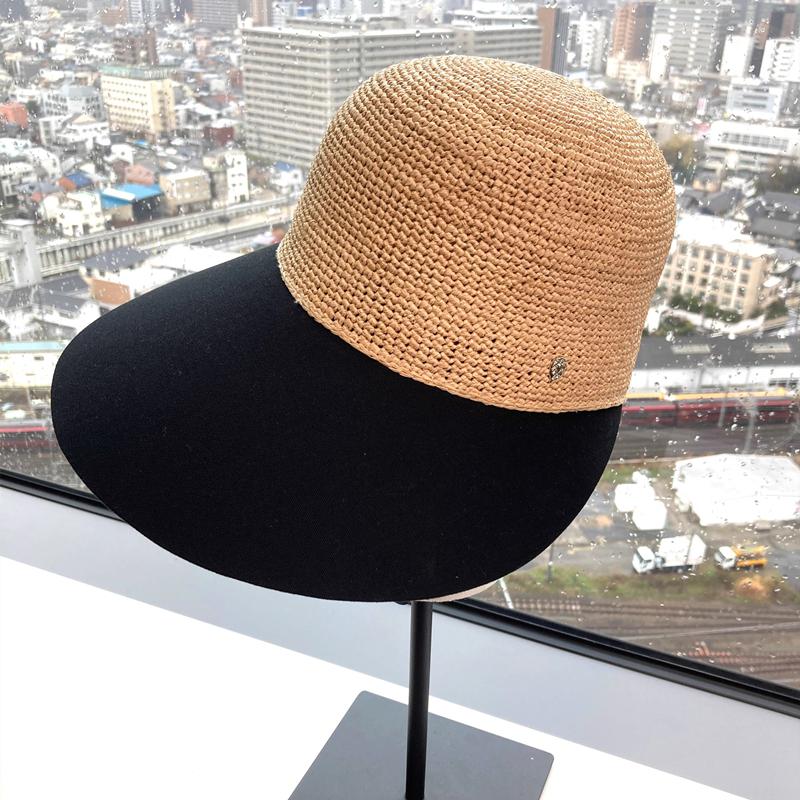 

Women Raffia Straw Patchwork Wide Brim Sun Hat UV Protection Equestrian Style Visor Cap Summer Ponytail Baseball Hat adjustable чорний