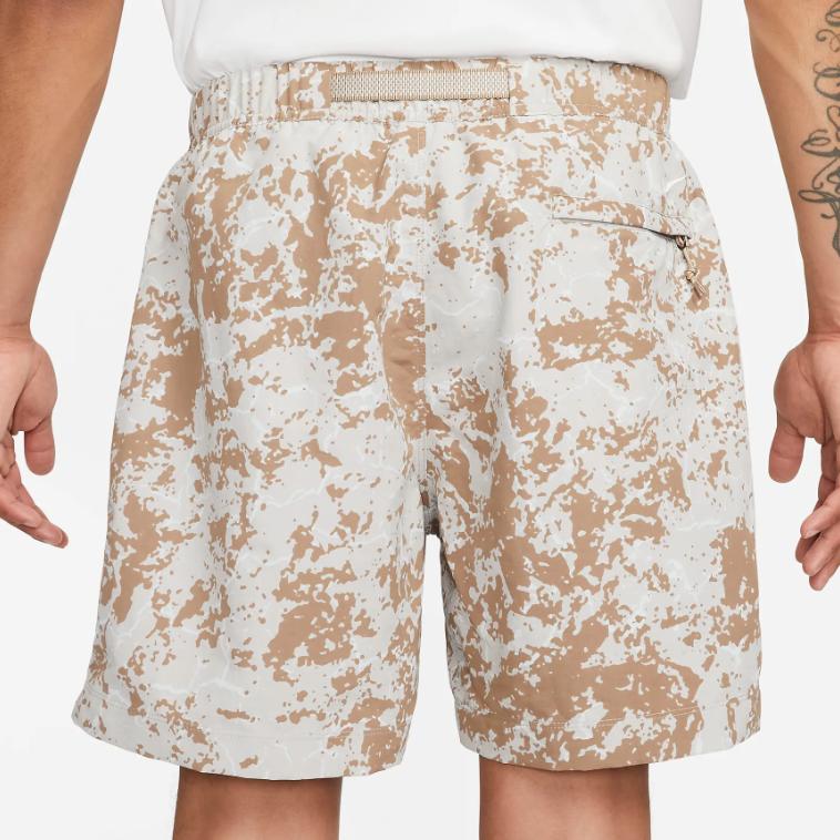 Nike ACG Sportshorts mit gesticktem Logo-Print Herren Shorts Summit-White FB8091-012