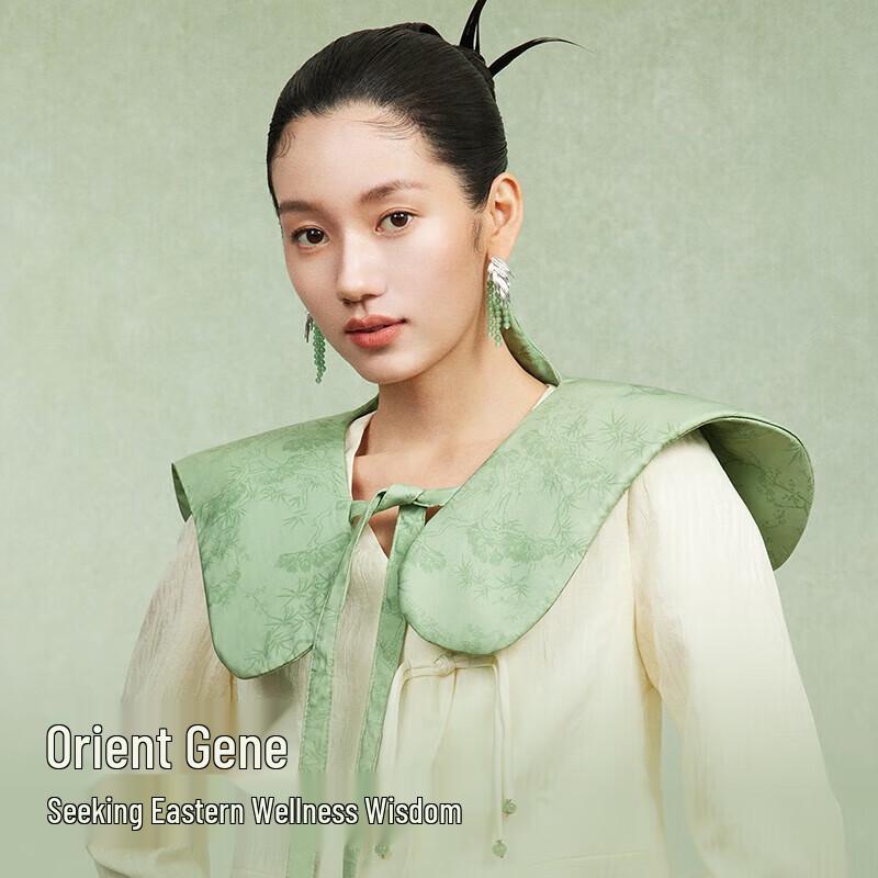 Zuo Dian Mugwort Shoulder and Neck Wellness Shawl