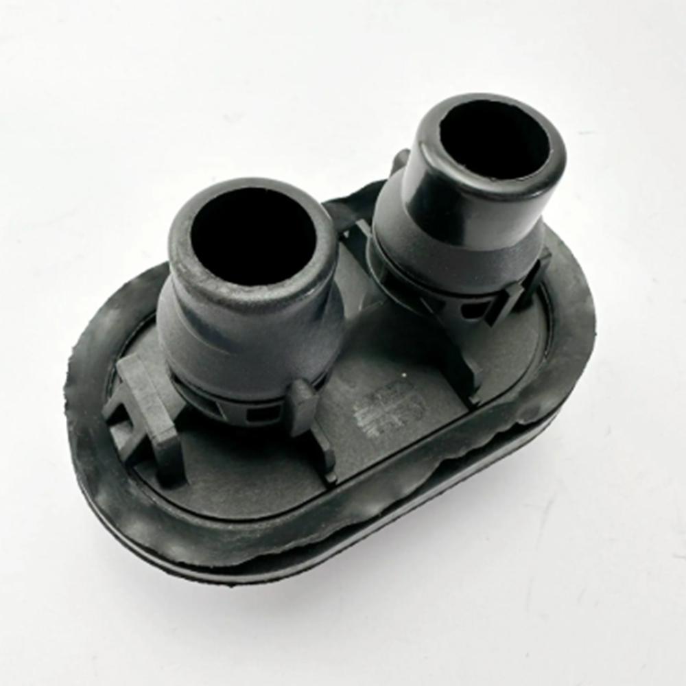 

Water tank connector forAUD8K0122291A
