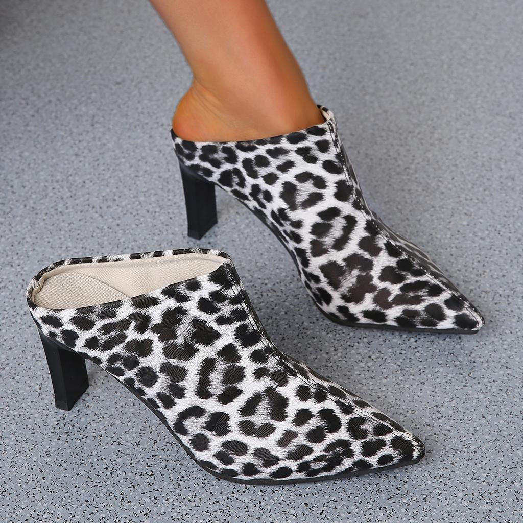 Fashion 2025 Hot Sale Women's Baotou Slippers Fashion Pointed Head Deep Mouth Leopard Print Slip-on Anti-slip Wear-resistant High Heels