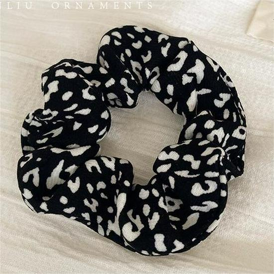 Korean Leopard Print Elastic Hair Tie for Stylish Women