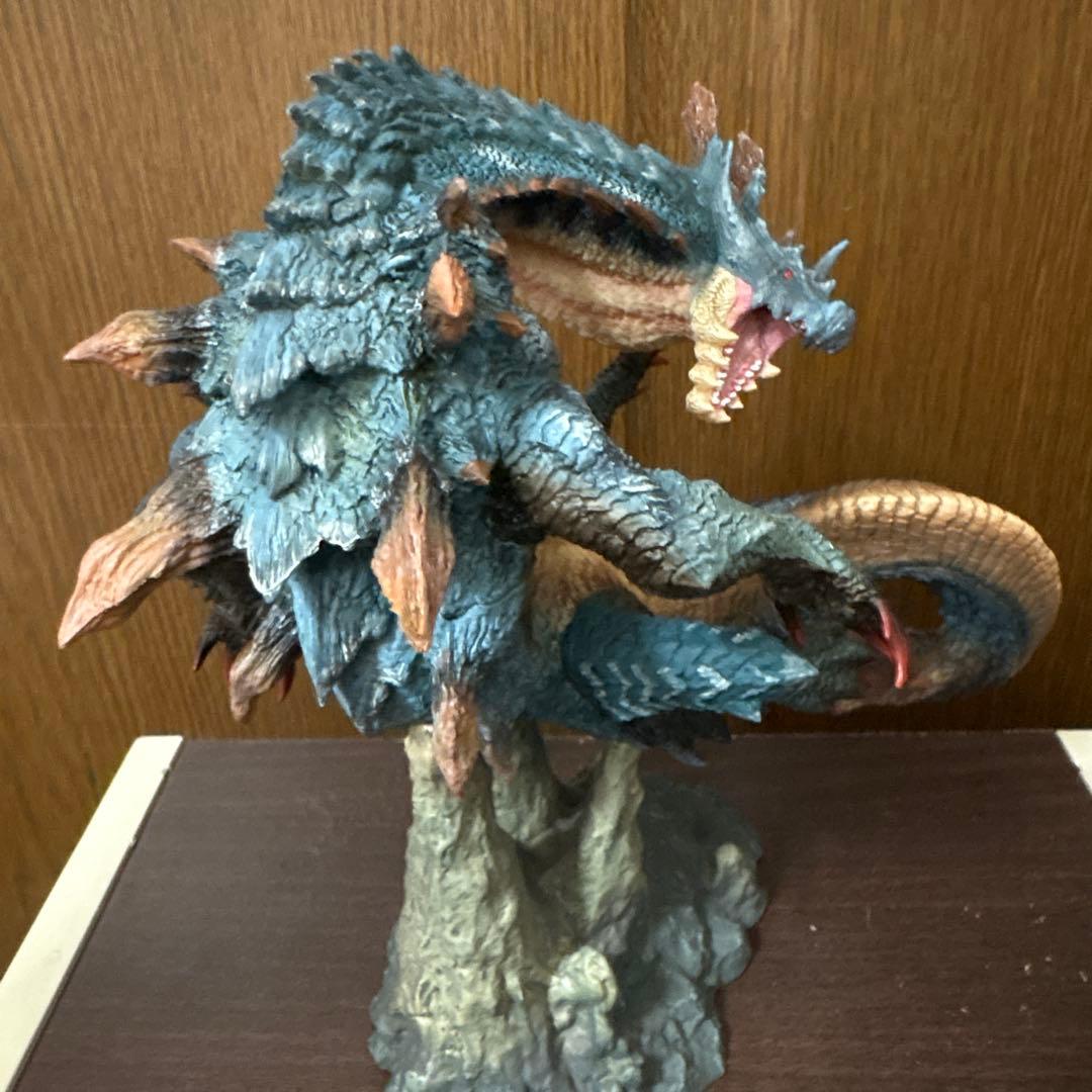

[USED] Monster Hunter Creator s Model Lagiacrus Monster Hunter