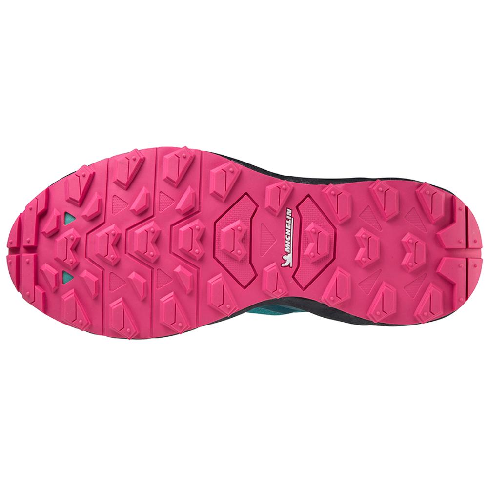 Sports shoes Mizuno green Wave Daichi 7