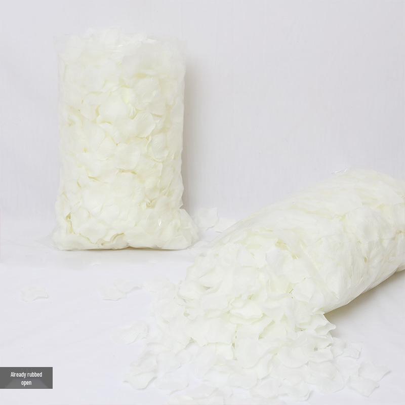 Romantische Hochzeits-Verlobungsdeko: Rote Rose Simulierte Blütenblätter